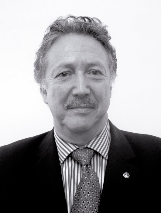 Dr. Sergio Isaza Villa 