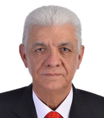 Dr. Adan Muñoz