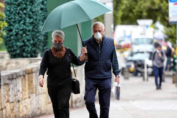 Mayores de 70 años podrán hacer ejercicio al aire libre por dos horas al día