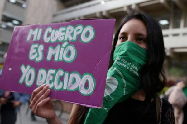 Minsalud hizo precisiones sobre su posición frente al aborto