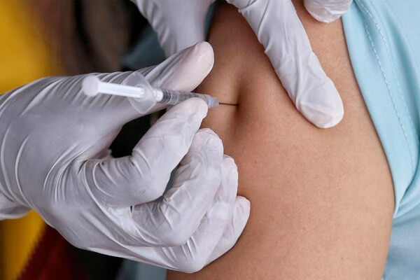 Minsalud pide que tema de las vacunas no genere avalancha de tutelas