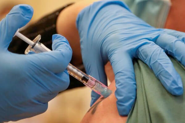 Investigan casos de ‘colados’  y fallecidos en vacunación en Nariño