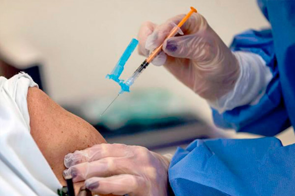 En Santander aún no se iniciará la tercera etapa de vacunación contra el Covid-19
