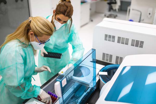 Los investigadores buscan convertir el cáncer de pulmón en una enfermedad crónica