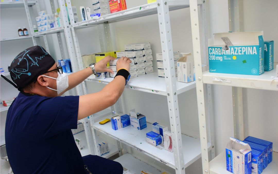 La verdadera guerra detrás del desabastecimiento de medicamentos en Colombia